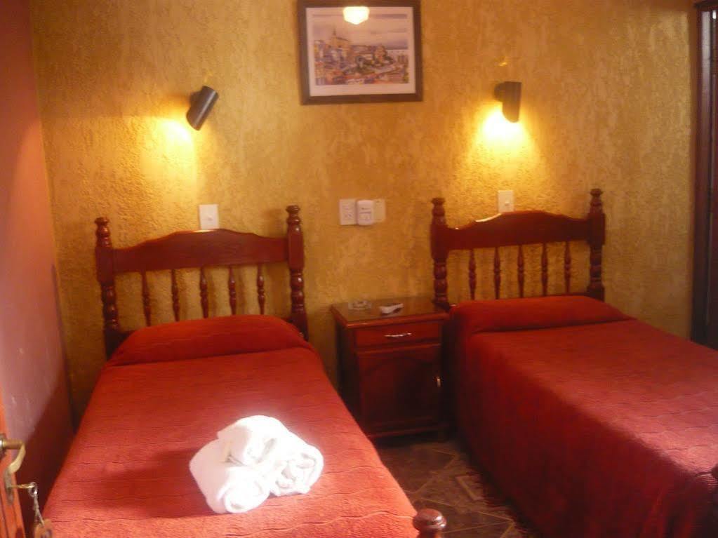 Hotel Iconico Jujuy Centro Desayuno Incluido San Salvador de Jujuy Ngoại thất bức ảnh