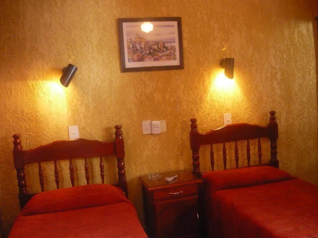 Hotel Iconico Jujuy Centro Desayuno Incluido San Salvador de Jujuy Ngoại thất bức ảnh